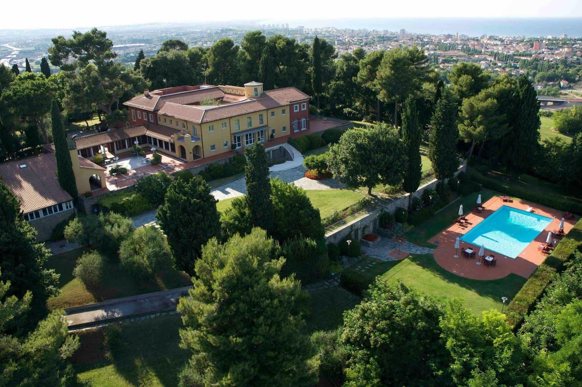Relais Villa Matarazzo Gradara Exterior photo